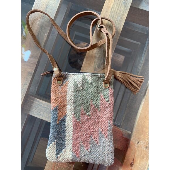 Western Navajo Print bag, Crossbody Small Purse, Genuine Hair on Cowhide, Suede - Picture 4 of 4